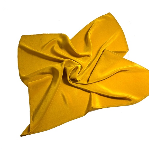 NWT SILKLETTE Scotch Please! 100% Fine Silk Kerchief Scarf BUTTERSCOTCH - Picture 5 of 8